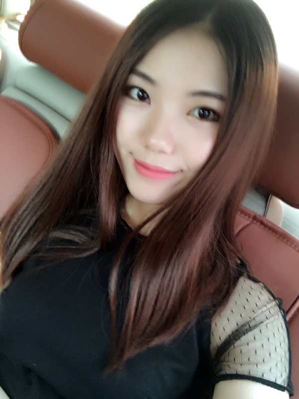 盛开的花朵的第二张照片--呼和浩特相亲服务中心