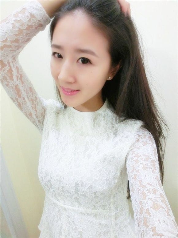 初久与歌的第一张照片--呼和浩特相亲服务中心