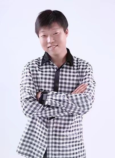 碧海升明月的第一张照片--呼和浩特相亲服务中心