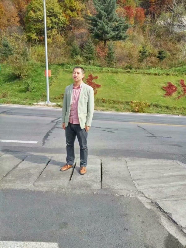 杨小雨的第一张照片--呼和浩特相亲服务中心