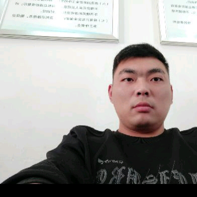 喜欢爱笑的女生的第一张照片--呼和浩特相亲服务中心