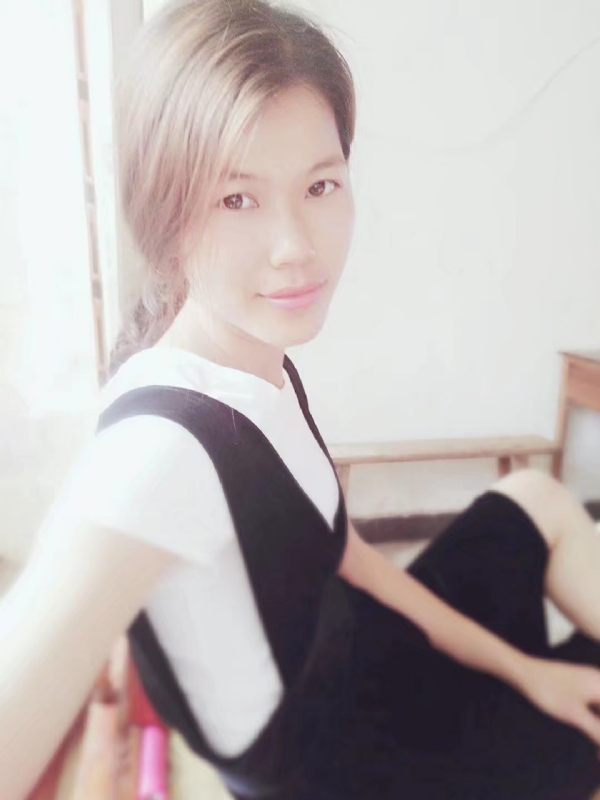 婷婷的第一张照片--呼和浩特相亲服务中心