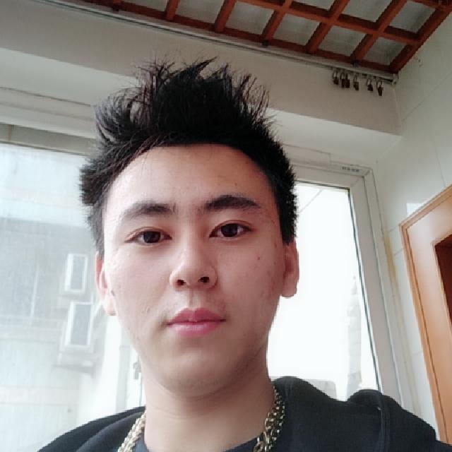 年年的第一张照片--呼和浩特相亲服务中心