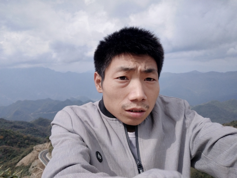 向后半生奋斗的第一张照片--呼和浩特相亲服务中心