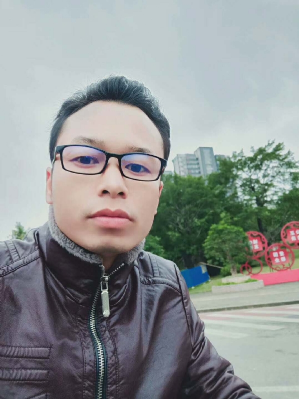 廖军的第二张照片--呼和浩特相亲服务中心