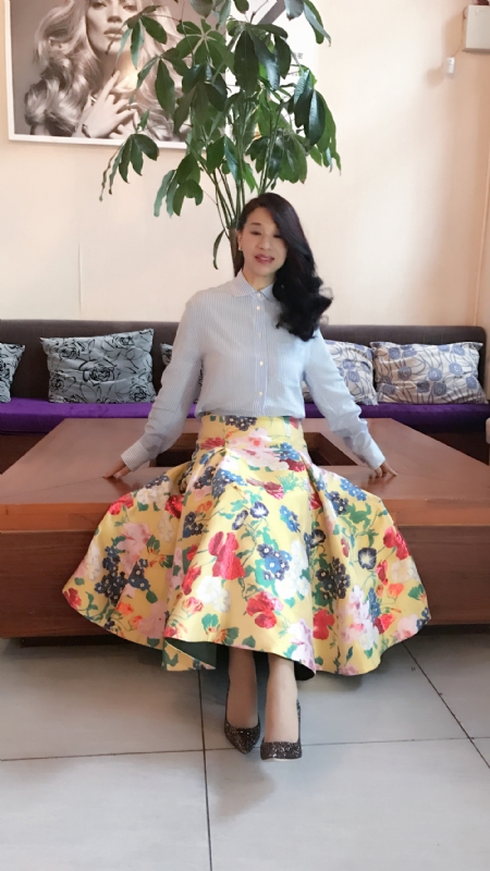 馨儿的第五张照片--呼和浩特相亲服务中心