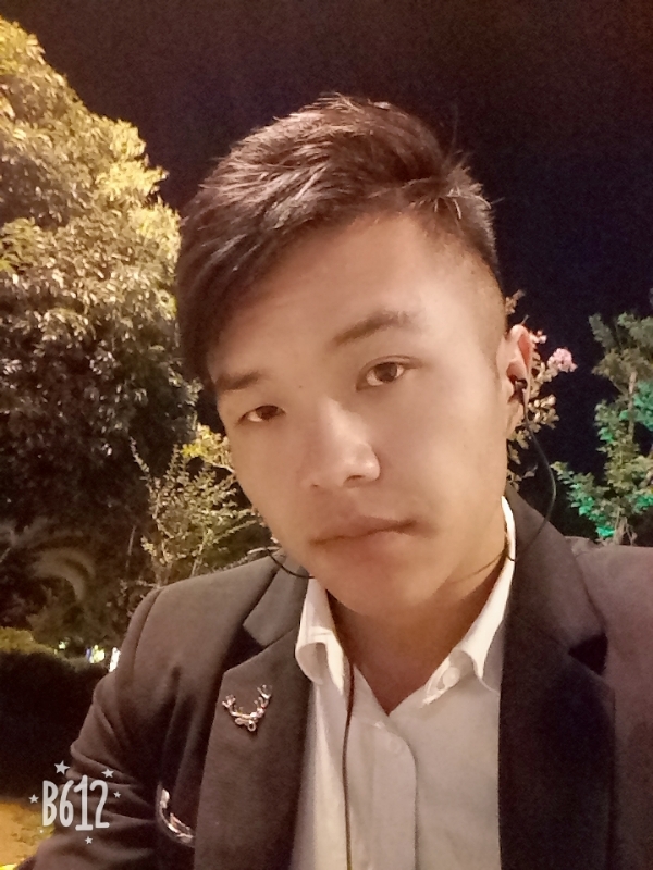 只求一陪伴的第一张照片--呼和浩特相亲服务中心