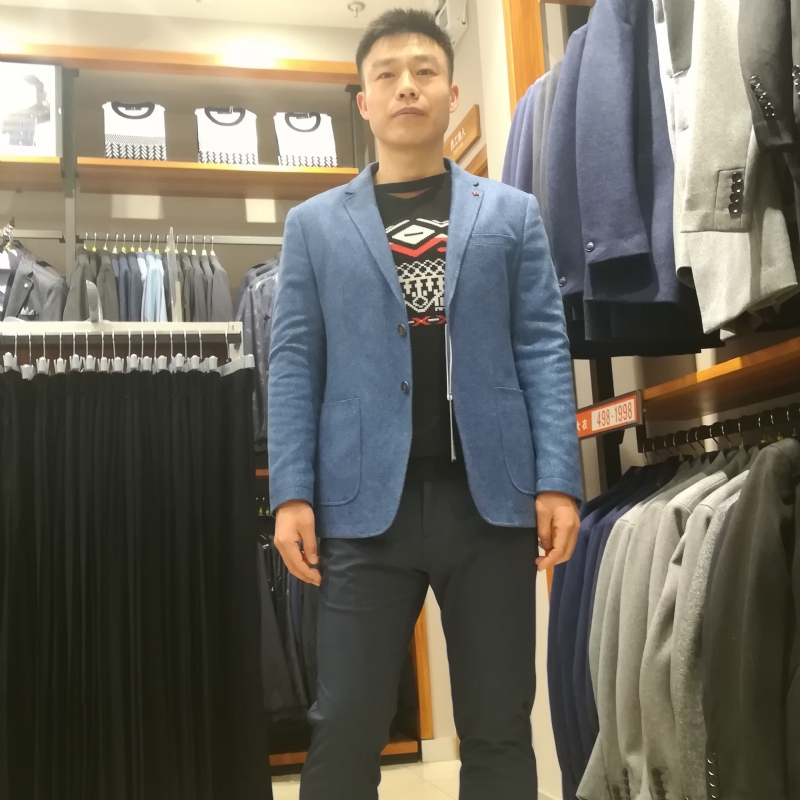 一只蚂蚁的第一张照片--呼和浩特相亲服务中心