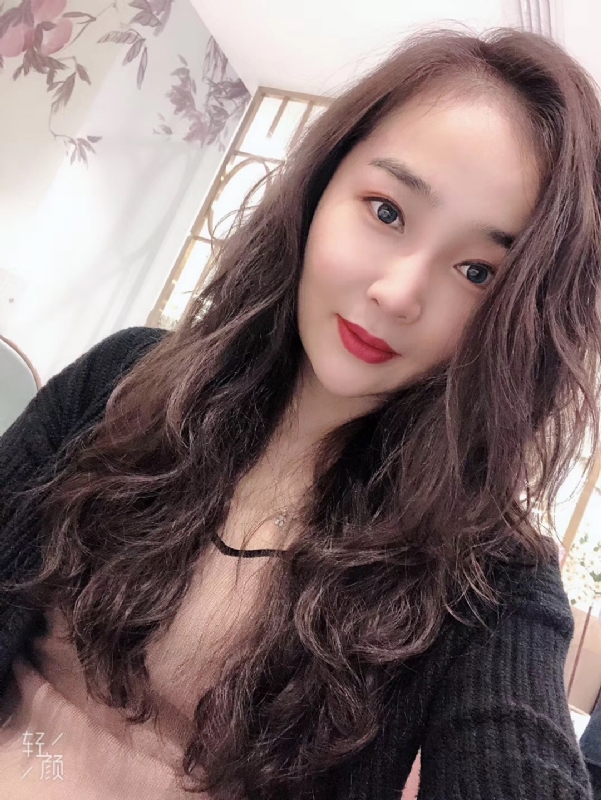 薇薇123的第一张照片--呼和浩特相亲服务中心