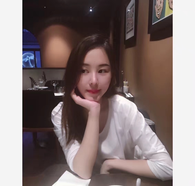 筱月悦的第一张照片--呼和浩特相亲服务中心