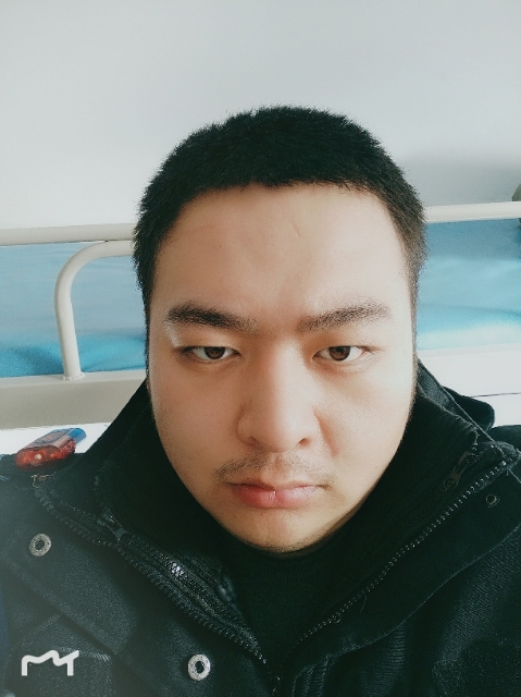 负重前行的第一张照片--呼和浩特相亲服务中心