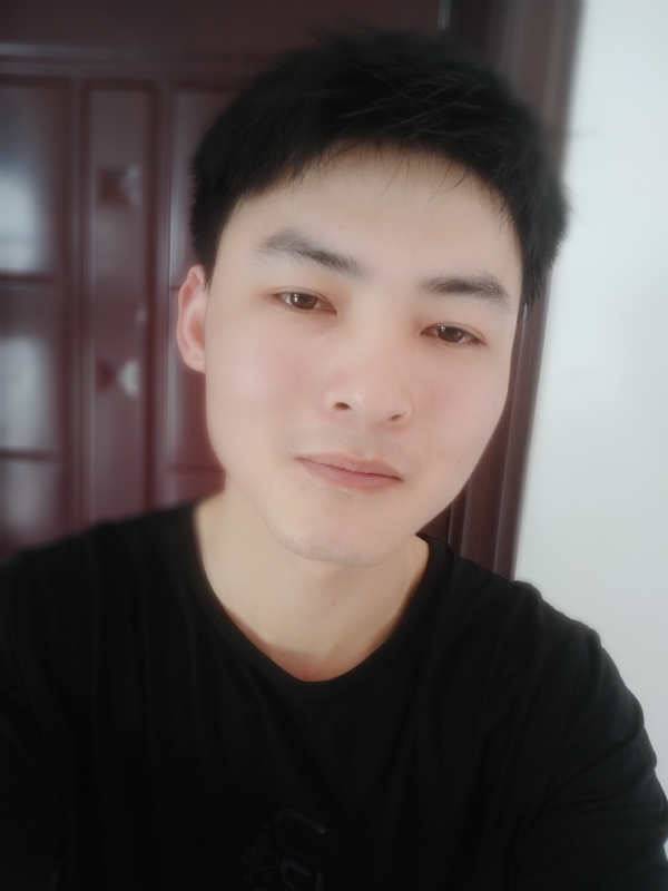 小情绪)っ的第一张照片--呼和浩特相亲服务中心