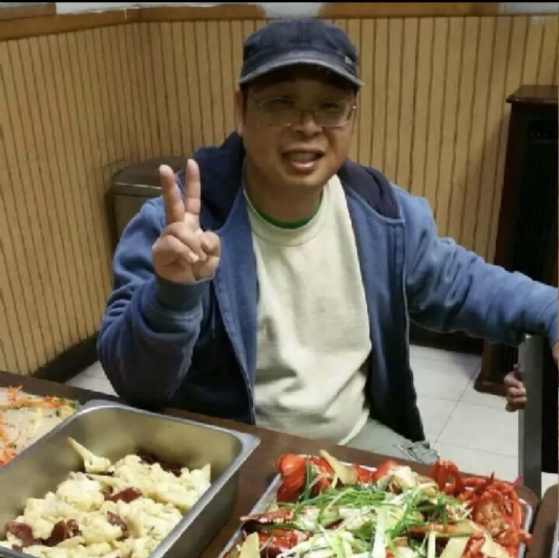 wally的第一张照片--呼和浩特相亲服务中心