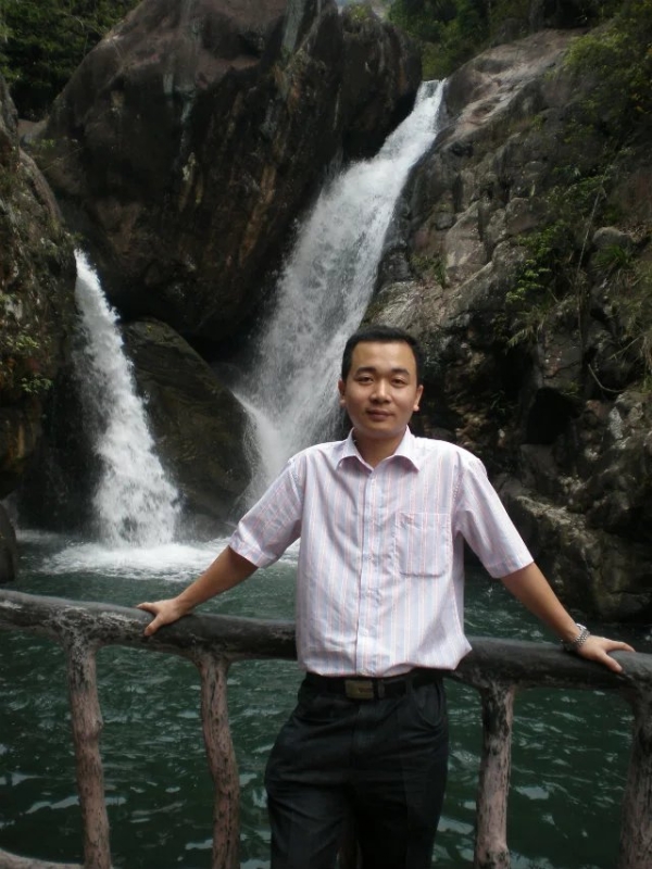 你的依靠的第一张照片--呼和浩特相亲服务中心