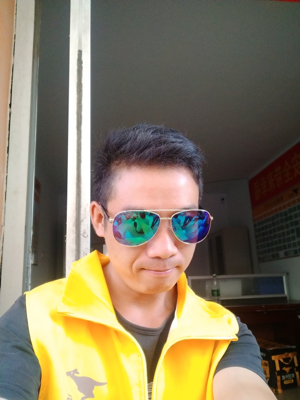 天荒地老的第一张照片--呼和浩特相亲服务中心