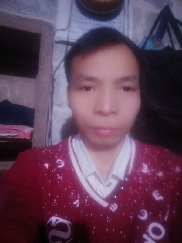 笑看人生百态的第一张照片--呼和浩特相亲服务中心