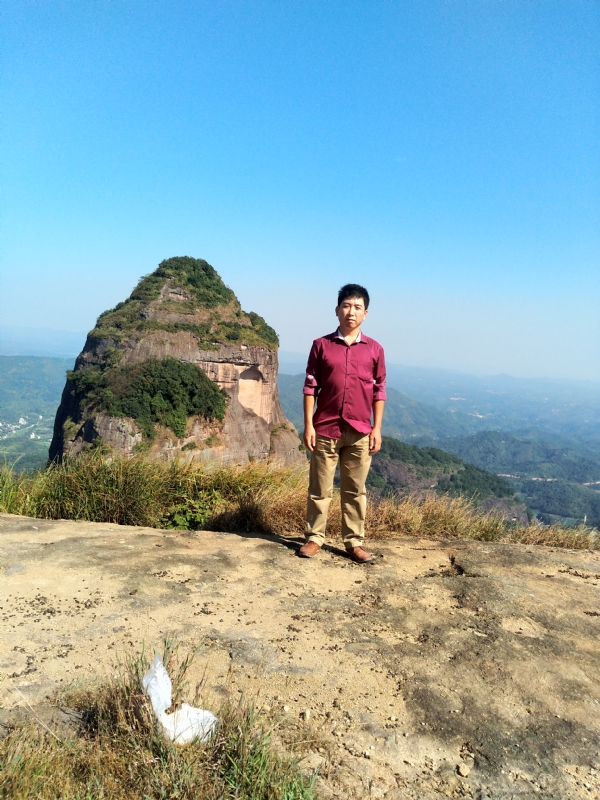 小冼的第一张照片--呼和浩特相亲服务中心