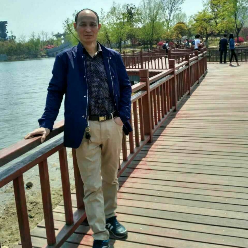 大随帅哥的第一张照片--呼和浩特相亲服务中心