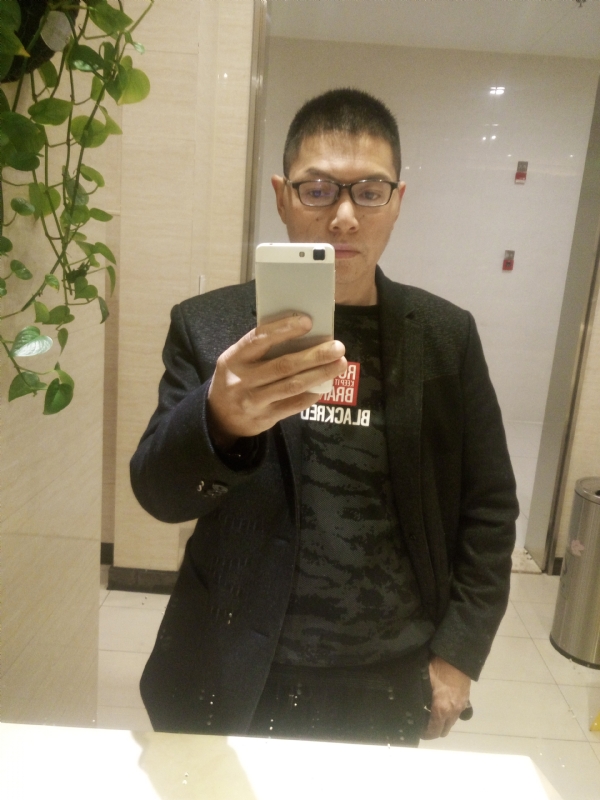 顺其自然的第一张照片--呼和浩特相亲服务中心