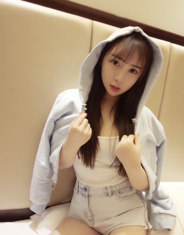 琪琪的第一张照片--呼和浩特相亲服务中心