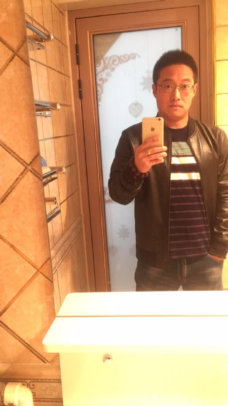 华灯初下的第一张照片--呼和浩特相亲服务中心