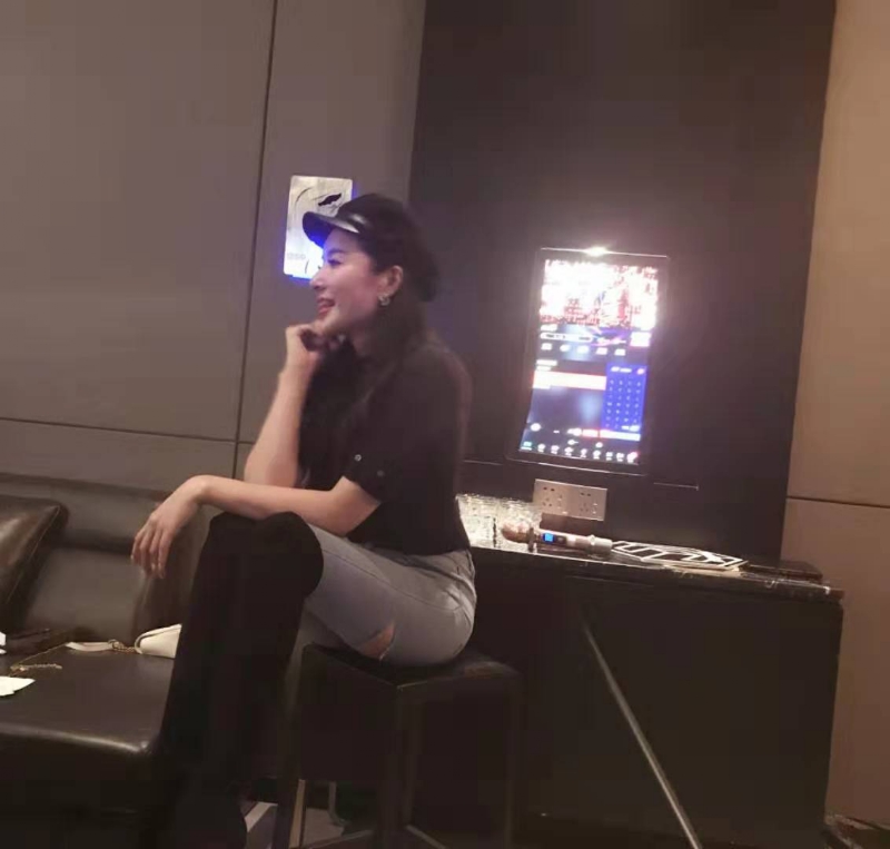 婷婷的第三张照片--呼和浩特相亲服务中心