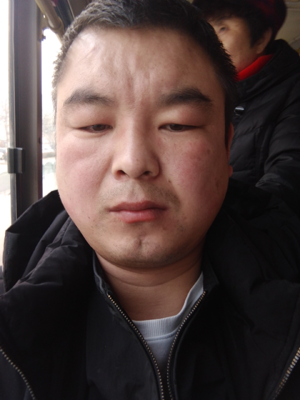 张延义的第一张照片--呼和浩特相亲服务中心