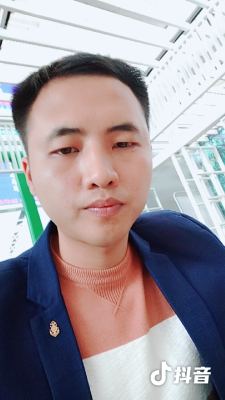 佳鑫的第一张照片--呼和浩特相亲服务中心