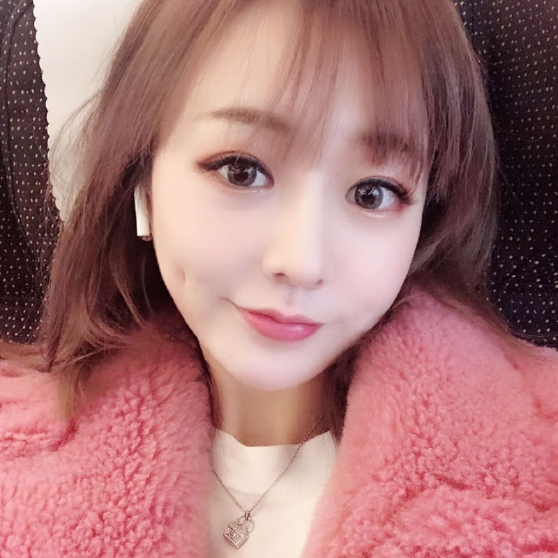 程程的第一张照片--呼和浩特相亲服务中心