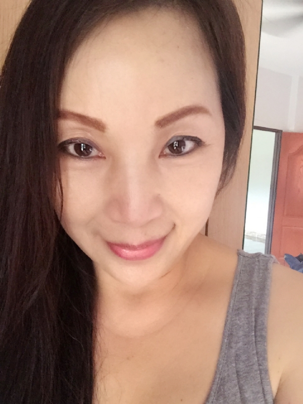 ying的第一张照片--呼和浩特相亲服务中心