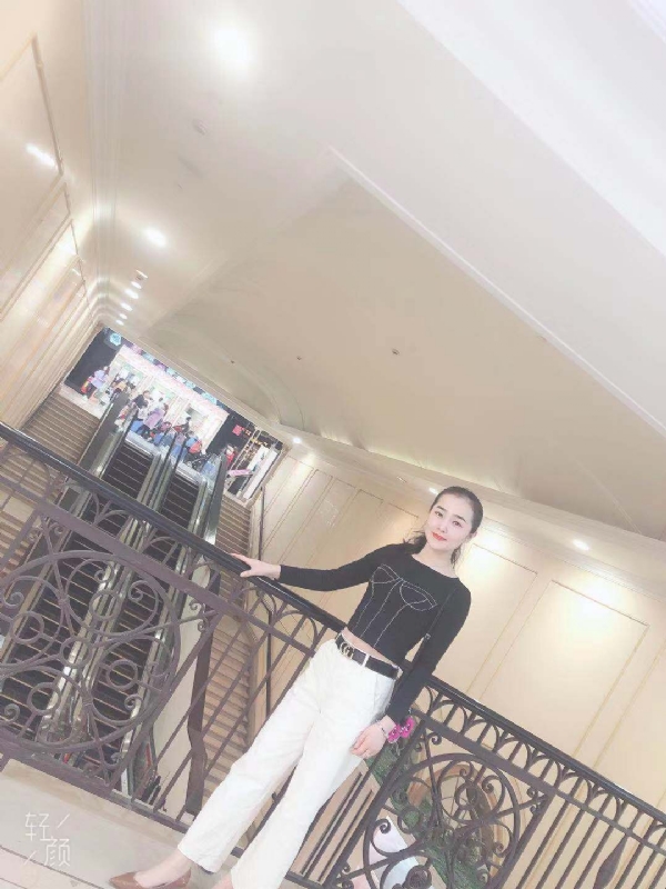 时光浅夏的第四张照片--呼和浩特相亲服务中心