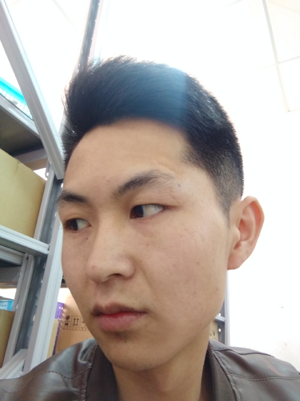 是咯是咯的第一张照片--呼和浩特相亲服务中心