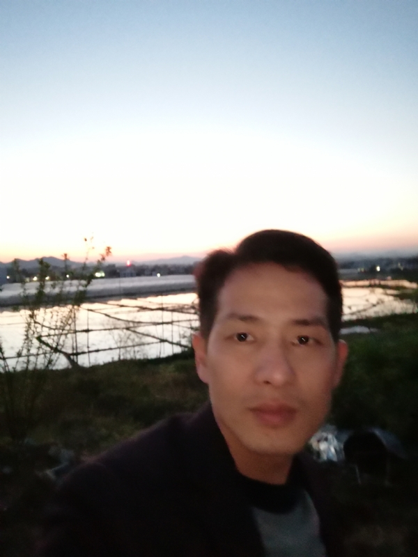 不忘初心的第一张照片--呼和浩特相亲服务中心