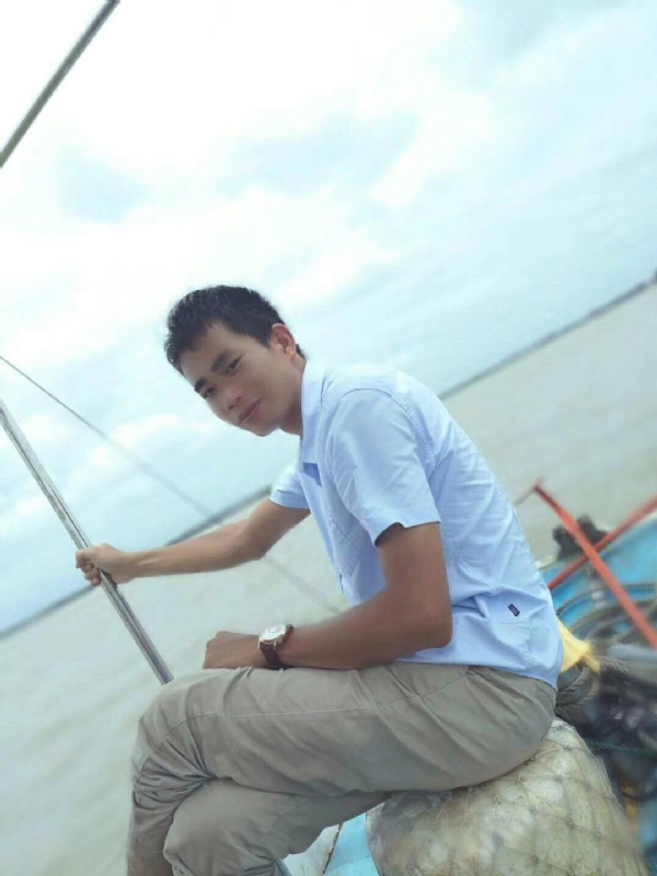 慵懒的猫的第一张照片--呼和浩特相亲服务中心