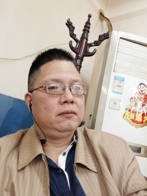 一个人的第一张照片--呼和浩特相亲服务中心