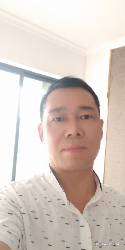 朝望大海的第一张照片--呼和浩特相亲服务中心