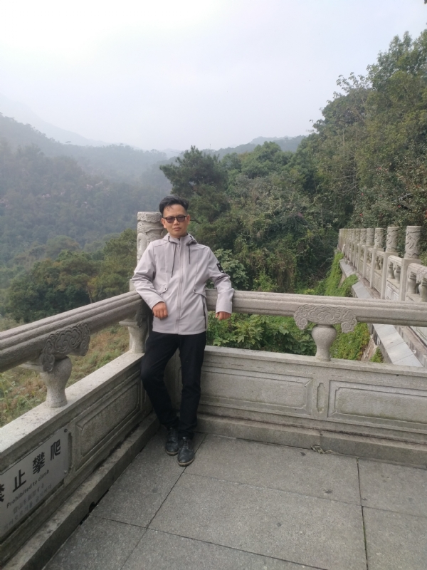 鱿鱼的第一张照片--呼和浩特相亲服务中心