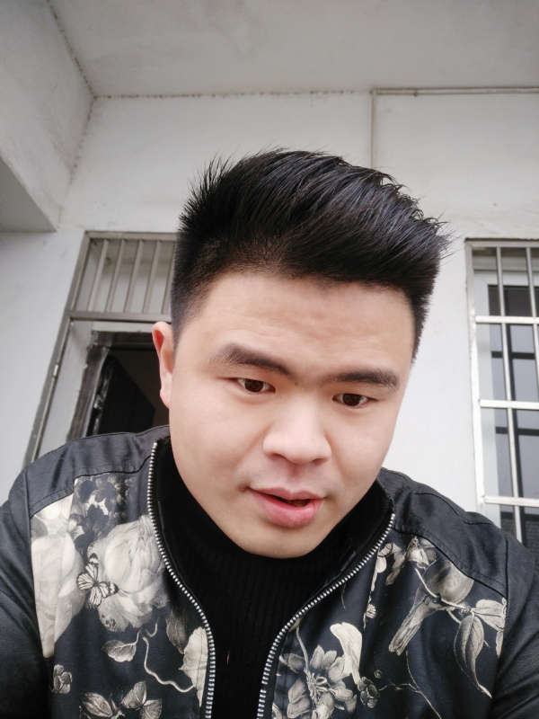 随遇而安的第一张照片--呼和浩特相亲服务中心