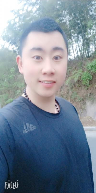 帅小伙的第一张照片--呼和浩特相亲服务中心