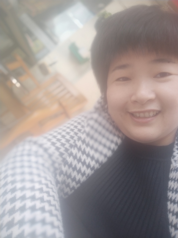 等有缘人的第二张照片--呼和浩特相亲服务中心