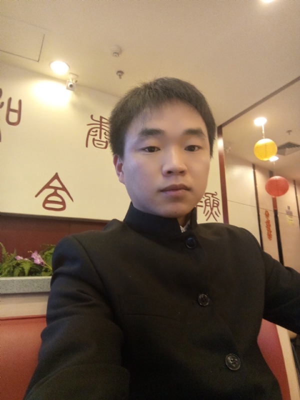 夜凉露沾衣的第一张照片--呼和浩特相亲服务中心