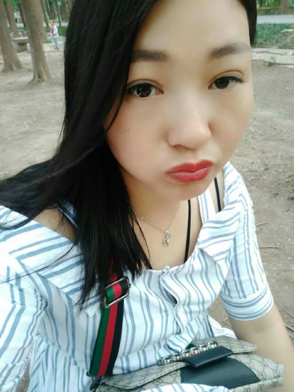 小燕子的第一张照片--呼和浩特相亲服务中心