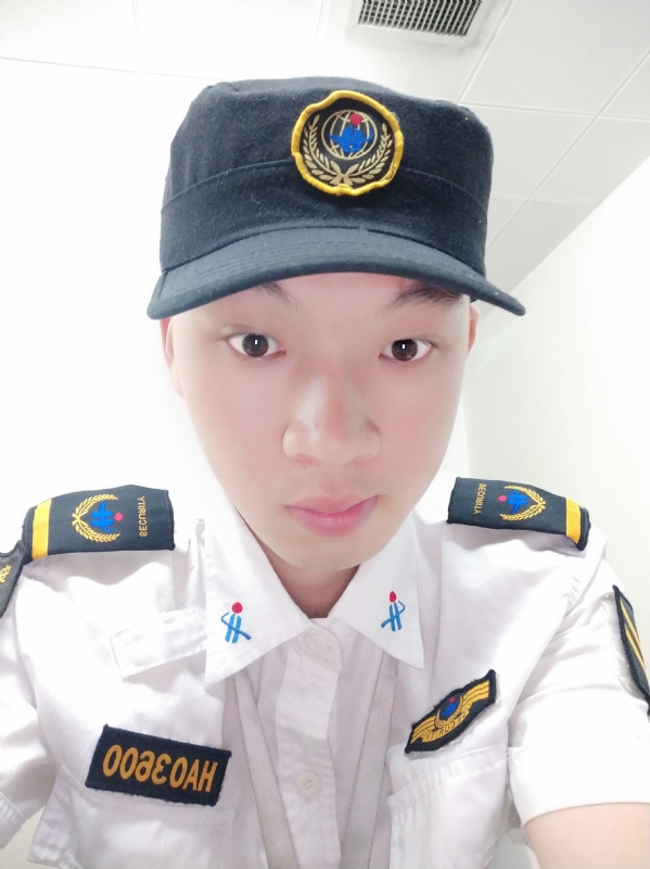 龙龙的第一张照片--呼和浩特相亲服务中心