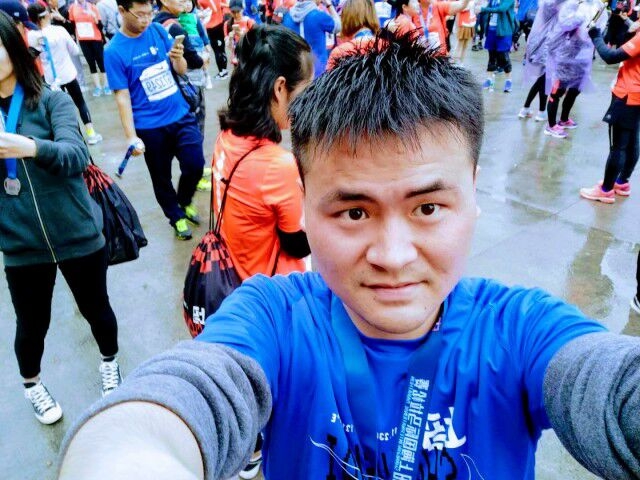 小五在跳舞的第一张照片--呼和浩特相亲服务中心