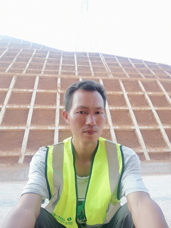 哥们的第一张照片--呼和浩特相亲服务中心