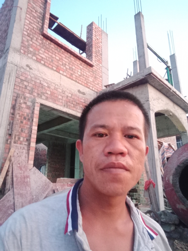 浅笑的第一张照片--呼和浩特相亲服务中心