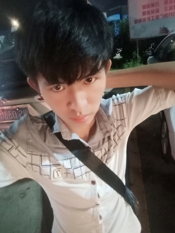 杨哥的第一张照片--呼和浩特相亲服务中心