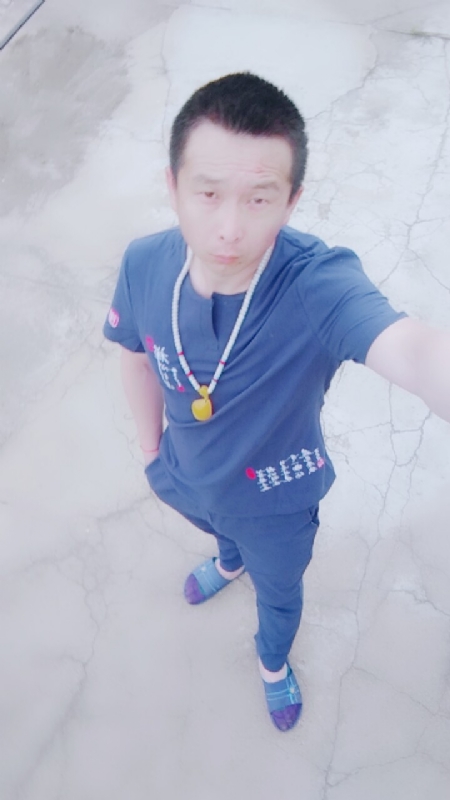 一叶之秋的第一张照片--呼和浩特相亲服务中心