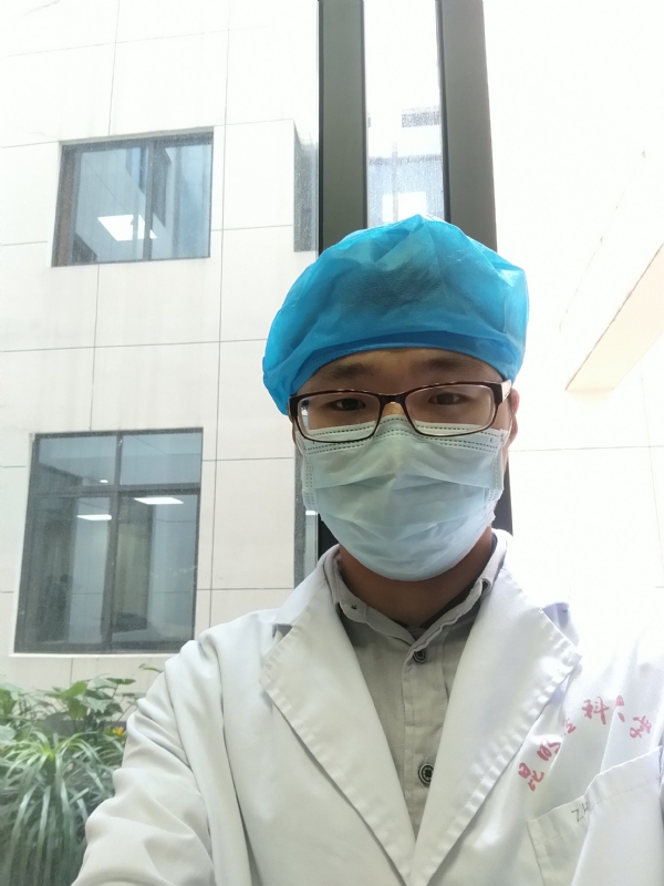 口腔小医生的第一张照片--呼和浩特相亲服务中心