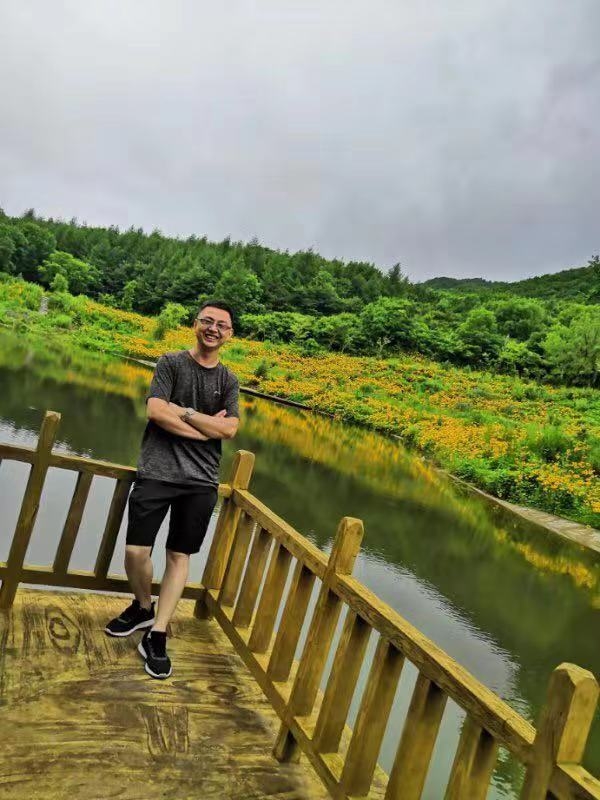 正能量的第二张照片--呼和浩特相亲服务中心